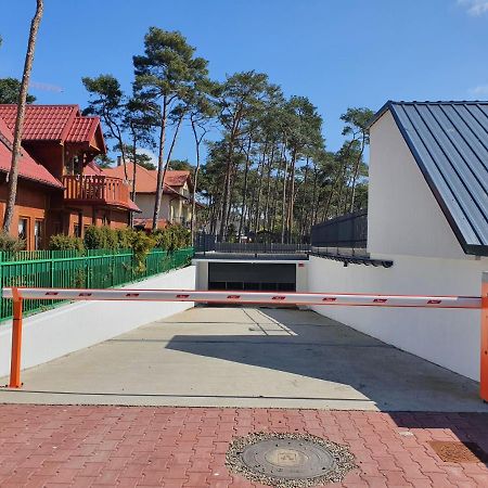 Apartament Beige Z Ogrodkiem Dziwnówek Exterior foto